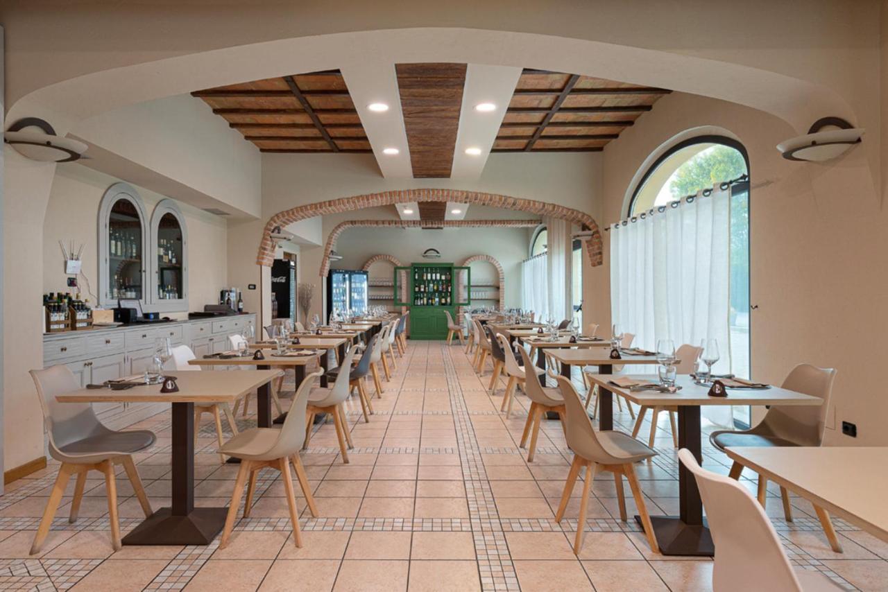 Hotel Ristorante Al Mulino By Lvg Hotel Collection Алессандрия Экстерьер фото